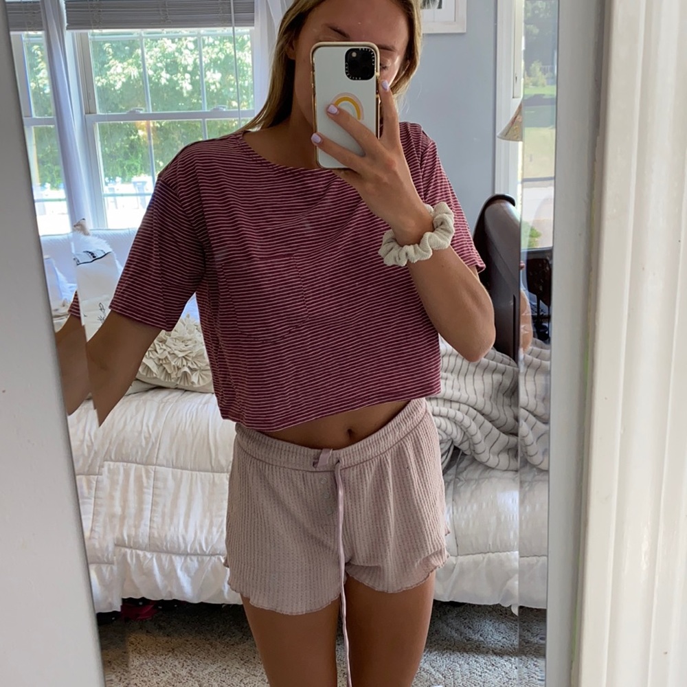 Cropped stripped T-shirt